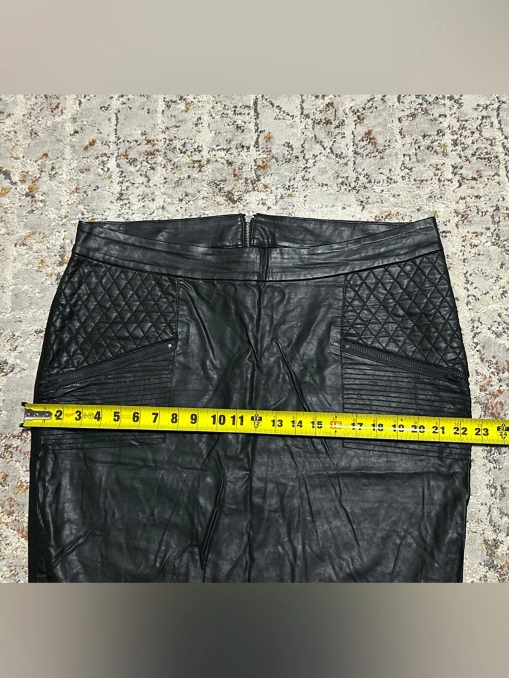 Rebel Wilson for Torrid faux leather skirt size 2X black